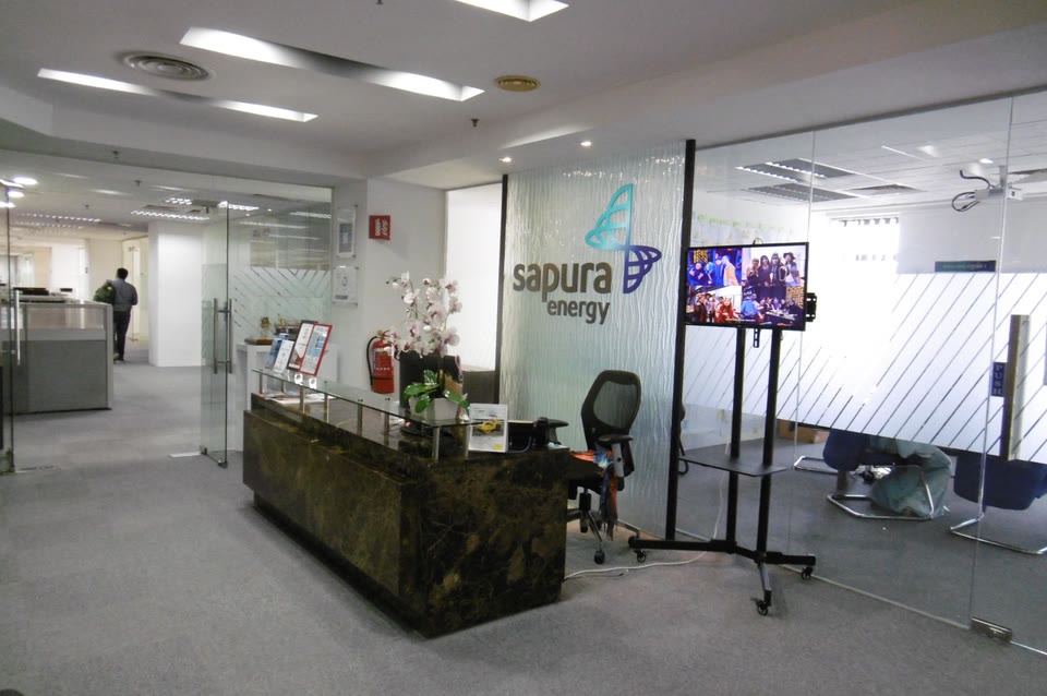 Sapura Drilling L6, original ADL project photography.
